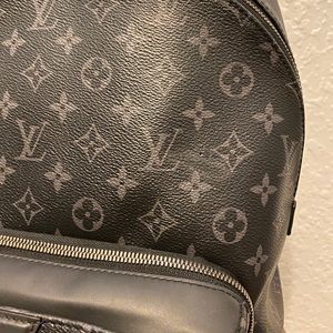 Louis Vuitton Blue Taïga Discovery Backpack PM Leather ref.992778 - Joli  Closet